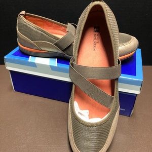 White Mountain Size 10